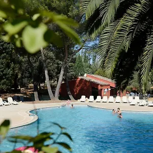 4* Apartahotel Résidence Odalys Le Village Camarguais Les Gardians
